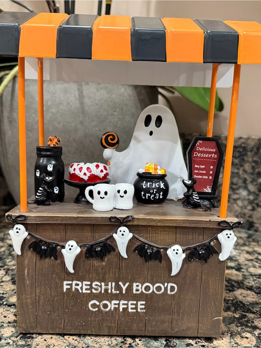 Titulé Halloween Ghost Boo's Cafe Freshly Boo’d Coffee Cart Viral Halloween NEW